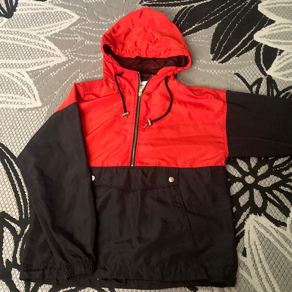 Women’s Size Small Red And Black Forever 21 Windbreaker